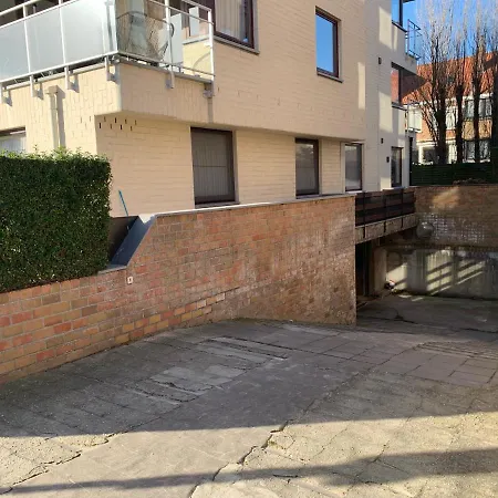 Met Garage Au Franelle Appartement Oostende